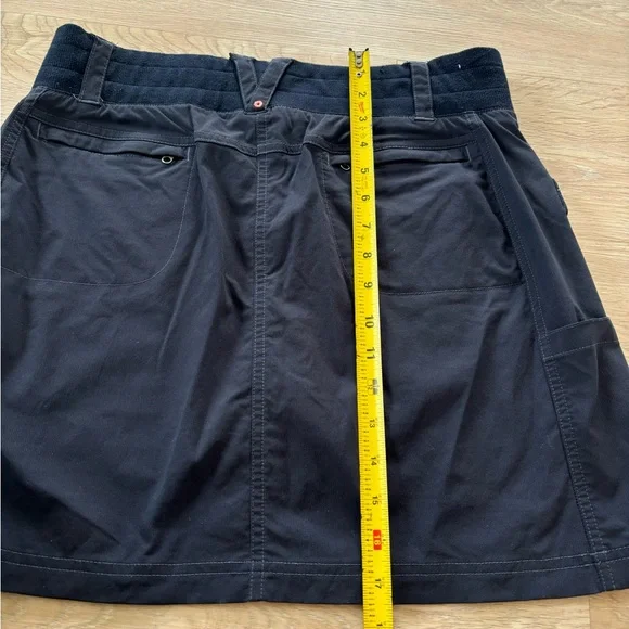 Title Nine women's Recycled Clamber 2.0 Blue Hiking Active skirt Skort size 8 - Picture 8 of 11